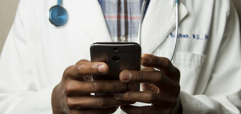 5 Questions to Ask Before Booking Medical Transport for Outpatient Surgery
